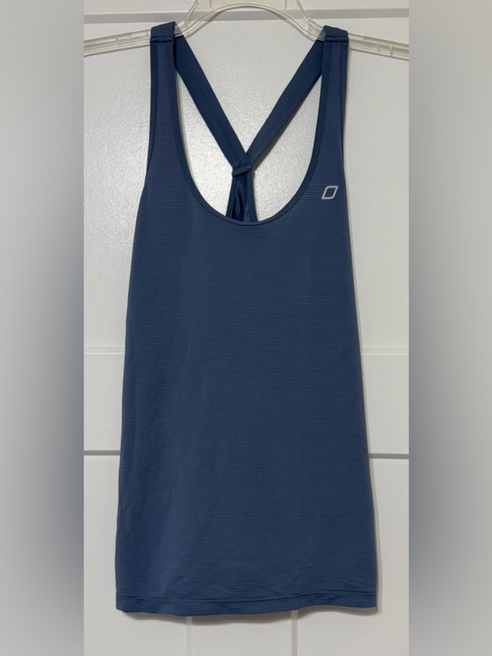 975: Lorna Jane Dusty Blue Cross-Back Tank - Medium-Large